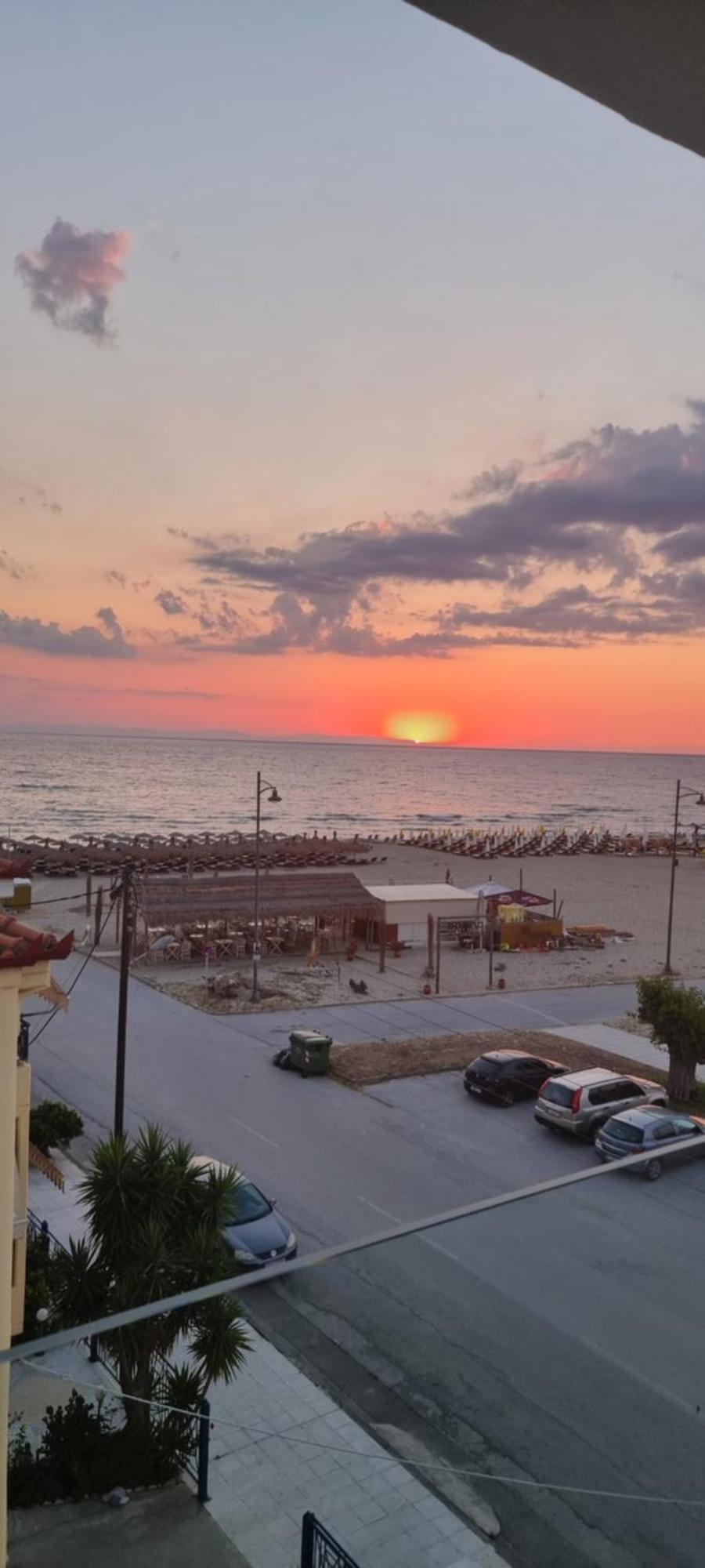 Pantheon Sea View Aparthotel Neoi Poroi Ruang foto