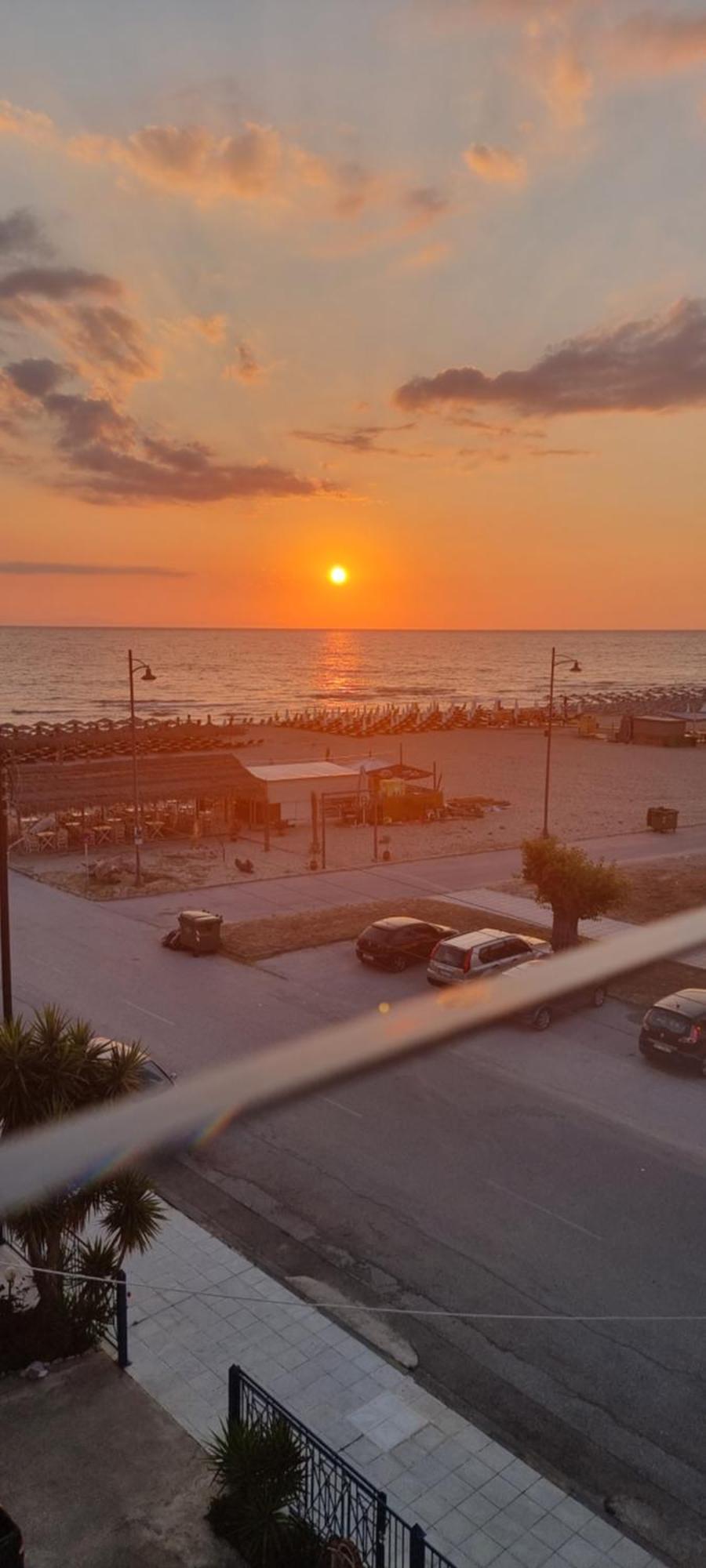 Pantheon Sea View Aparthotel Neoi Poroi Ruang foto