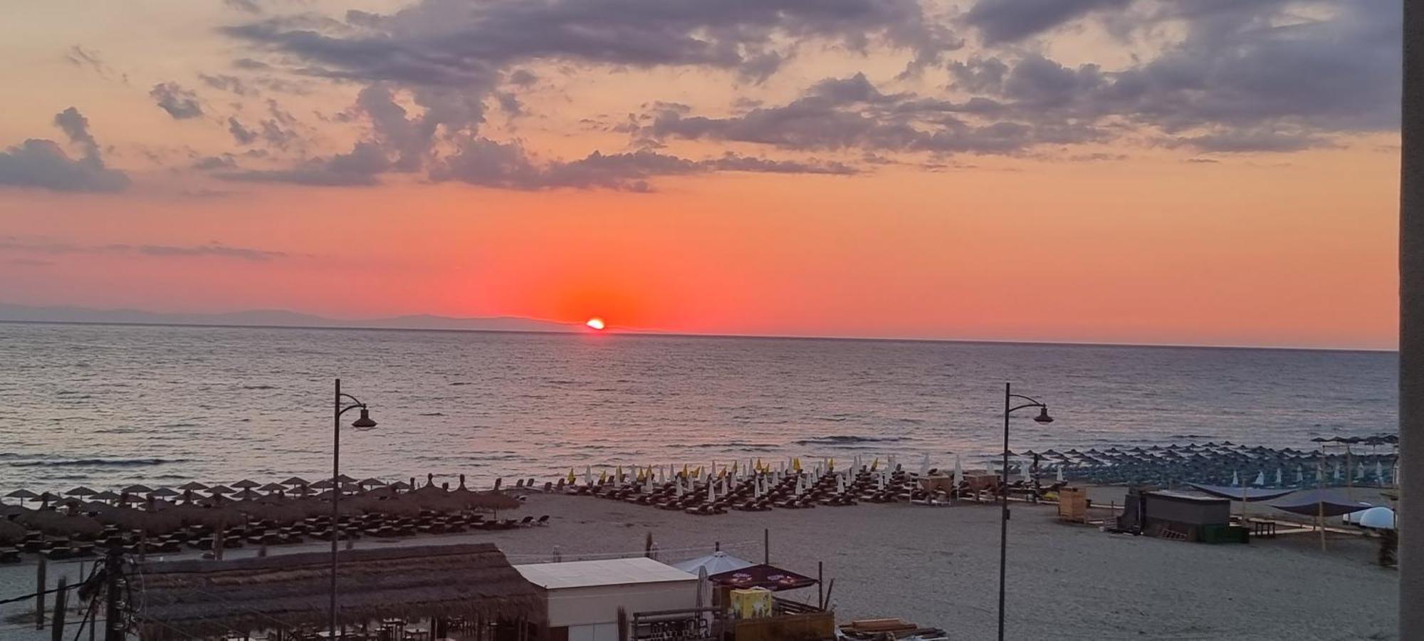 Pantheon Sea View Aparthotel Neoi Poroi Ruang foto