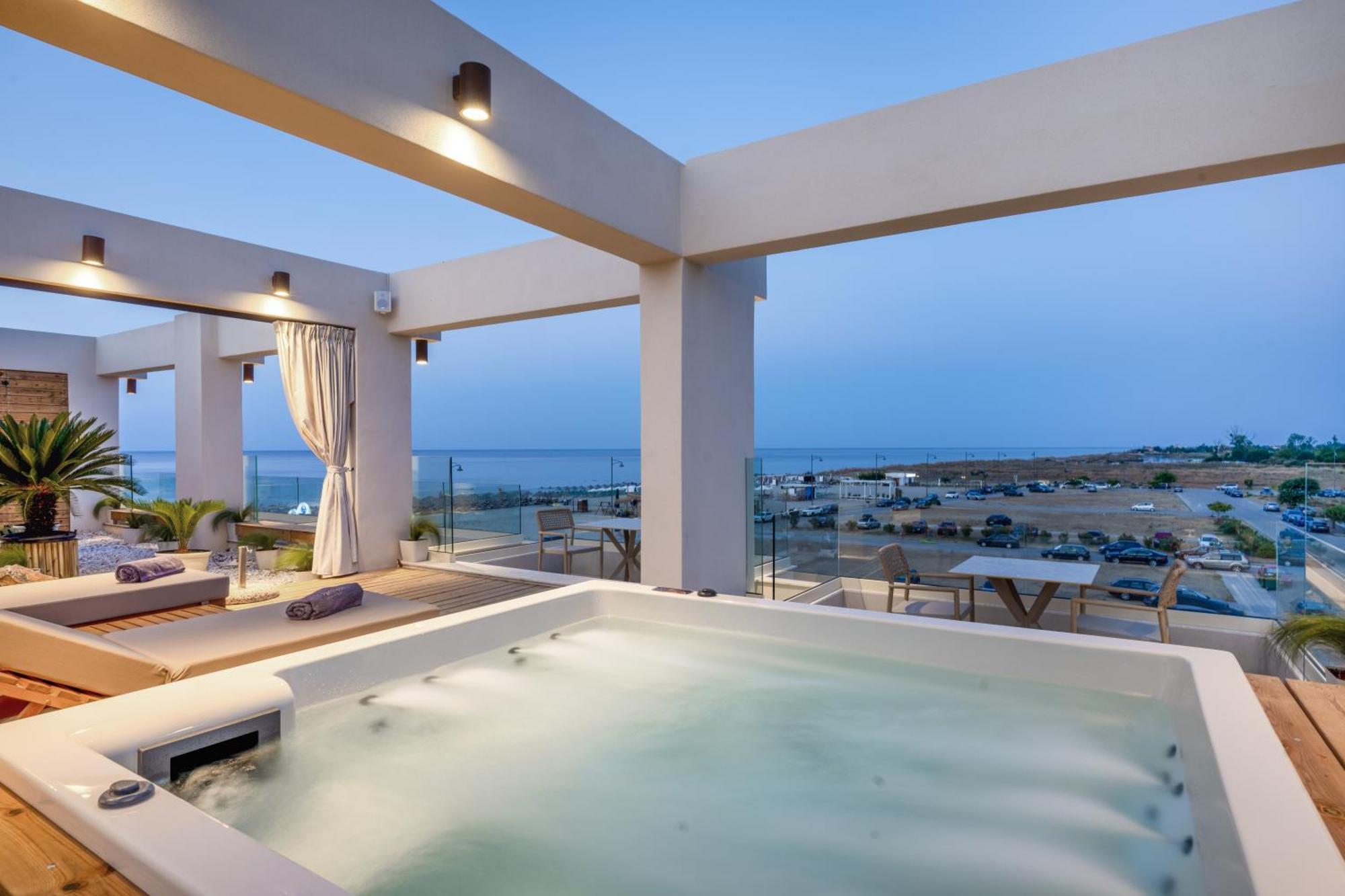 Pantheon Sea View Aparthotel Neoi Poroi Bagian luar foto